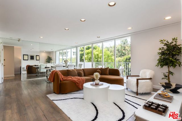 2170 E Century Parkway # 408s, Los Angeles