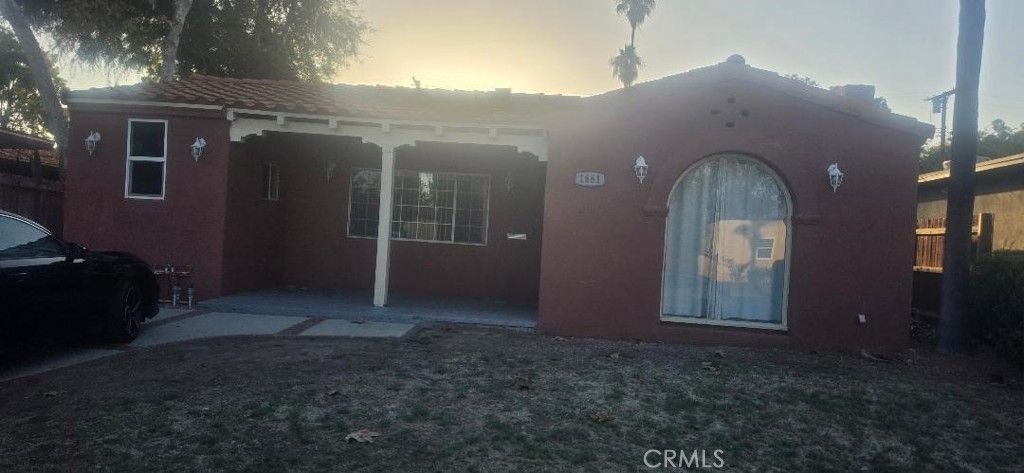 1661 Forest, Pasadena