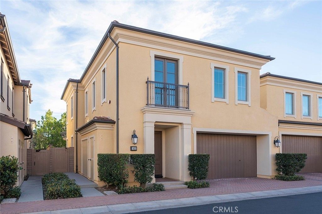 143 Rodeo, Irvine