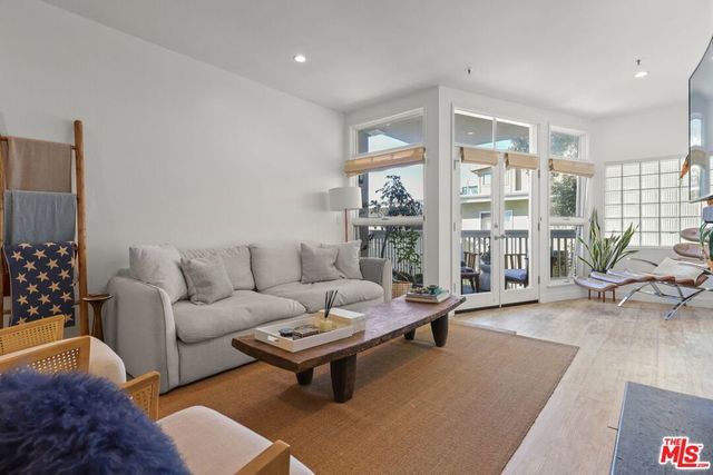 2913 3rd Street # 306, Santa Monica