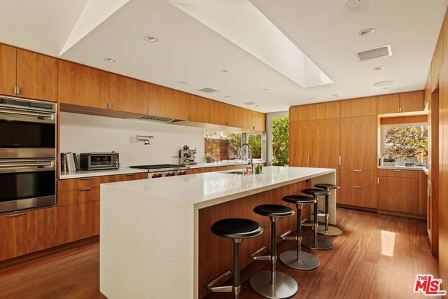 840 Leonard Road, Los Angeles