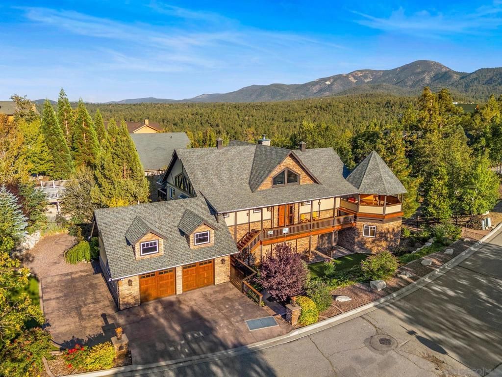 241 Orion Way, Big Bear