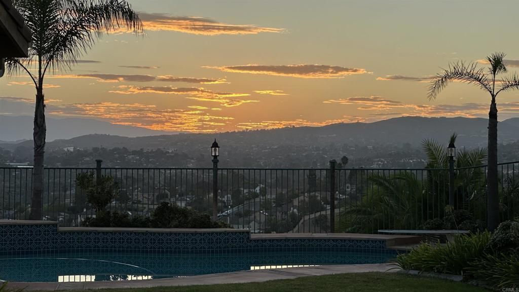 5205 Palmera Drive, Oceanside