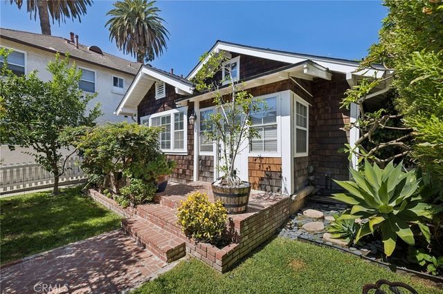 107 Bennett, Long Beach
