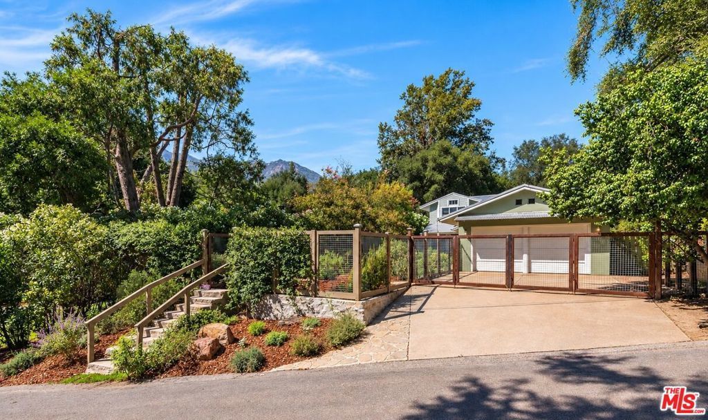 1446 Bonnell Drive, Topanga