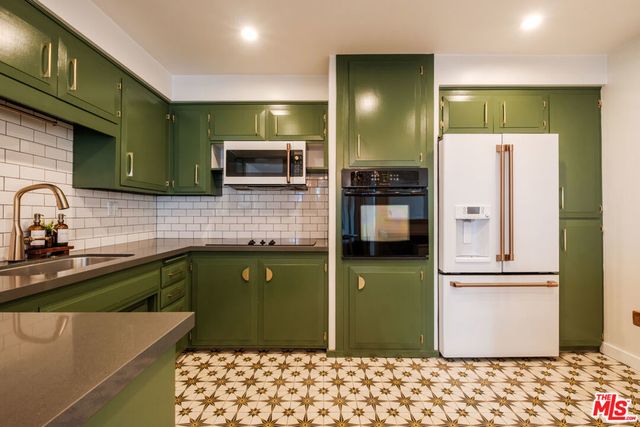4343 Finley Avenue # 25, Los Angeles