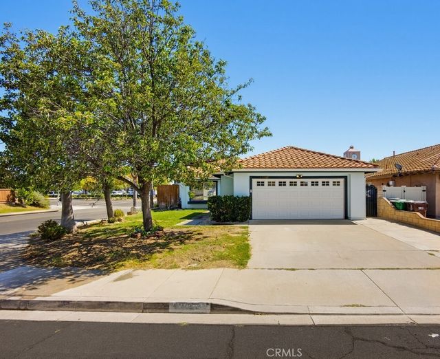 40120 Paseo Del Sol, Murrieta