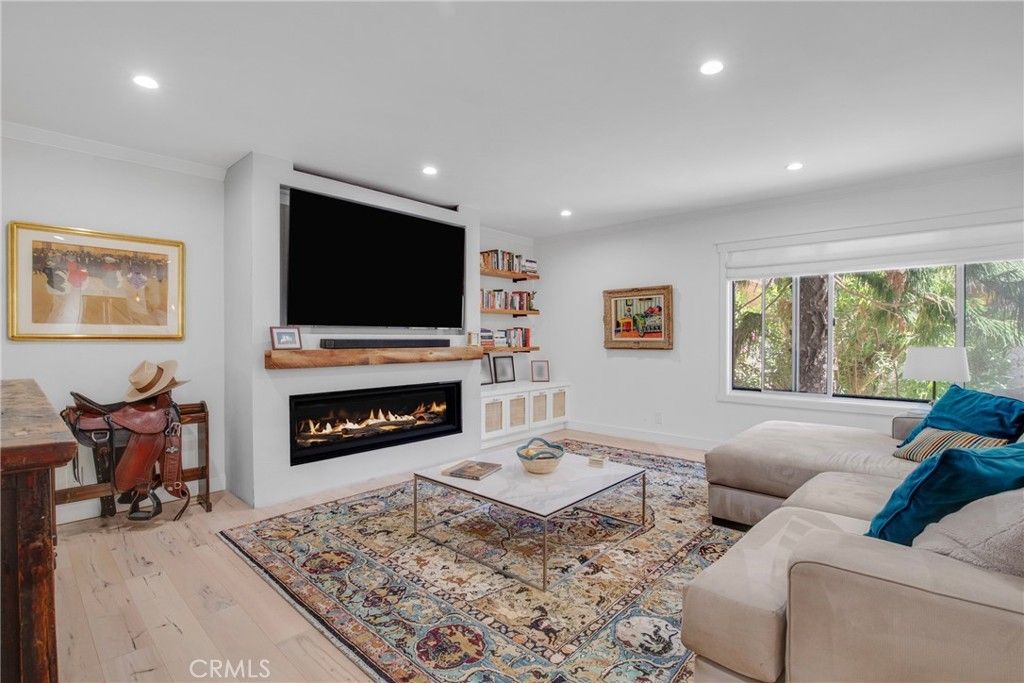 2312 6th # 1, Santa Monica