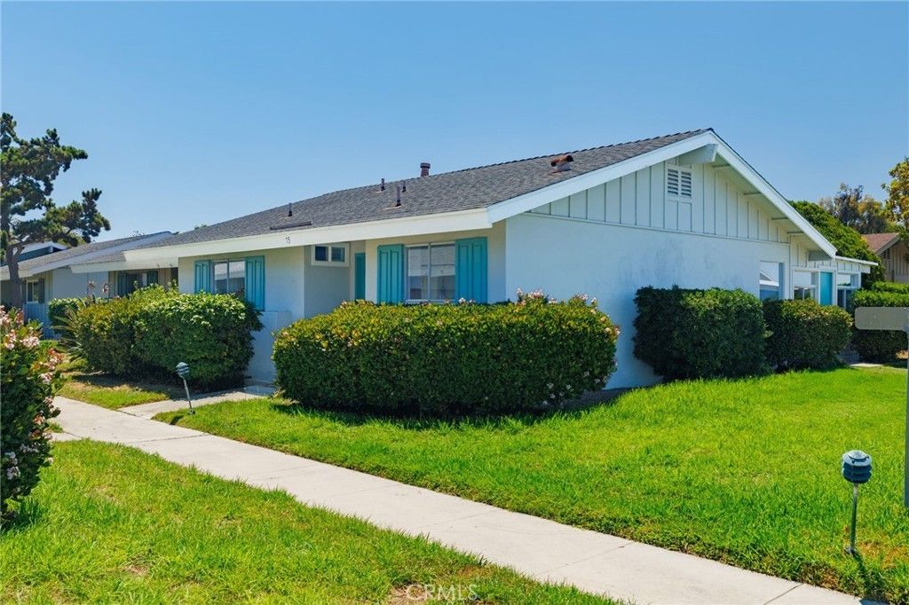 3760 Vista Campana S # 75, Oceanside