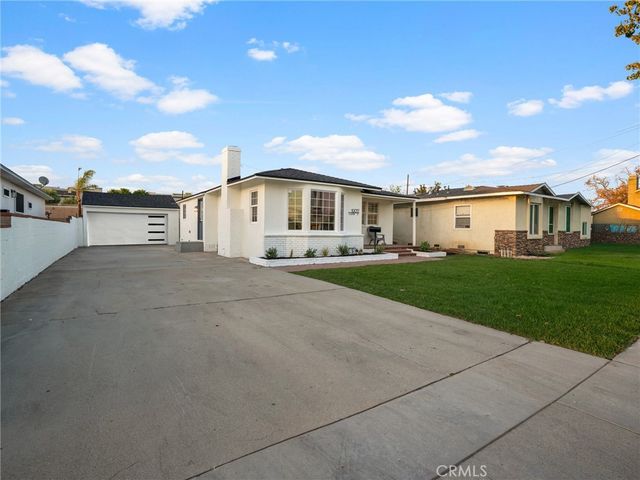 10037 Cedar, Bellflower