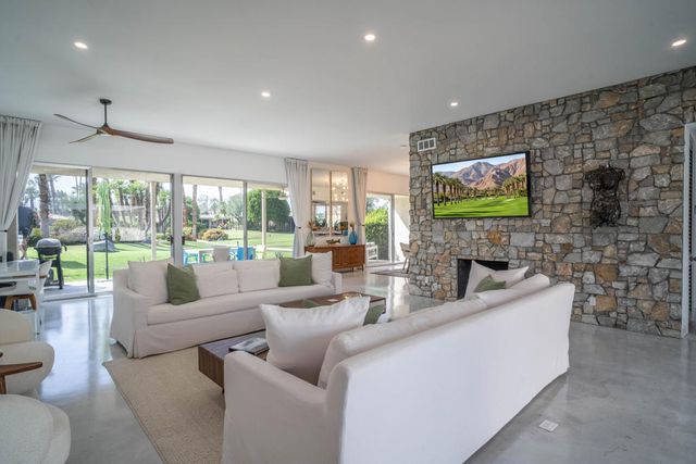45705 Pawnee Road, Indian Wells