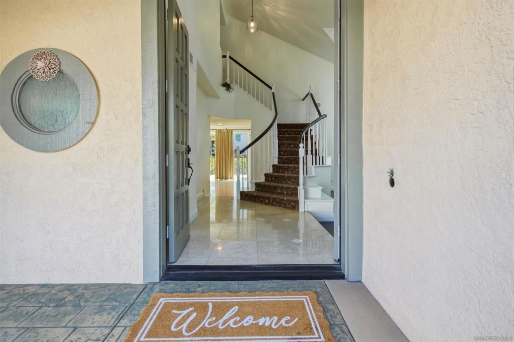 14025 Chestnut Hill Lane, San Diego