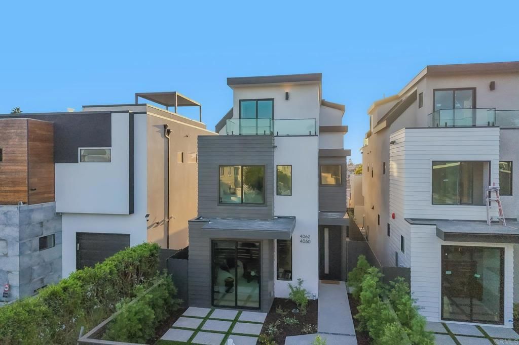 4060 4062 Haines Street, San Diego