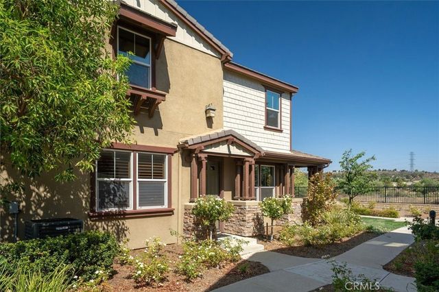 28600 Pietro Drive, Valencia