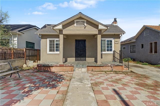 2829 S Rimpau, Los Angeles