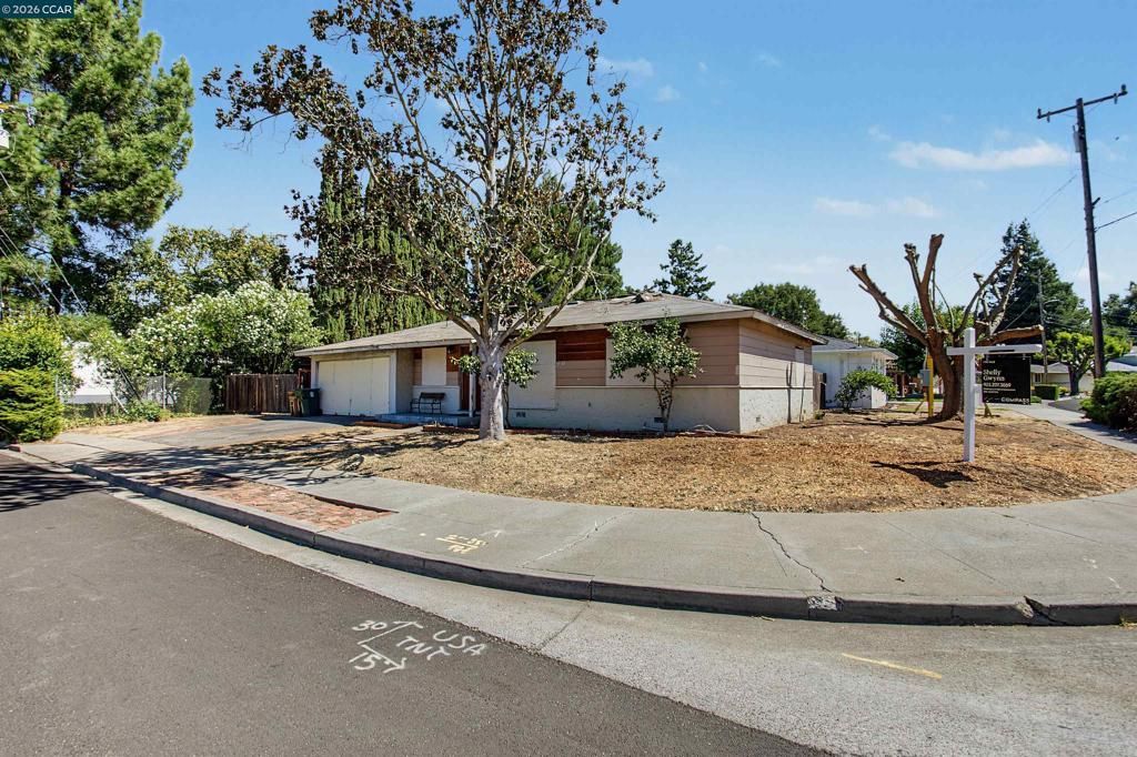 3865 Raap Ave, Martinez
