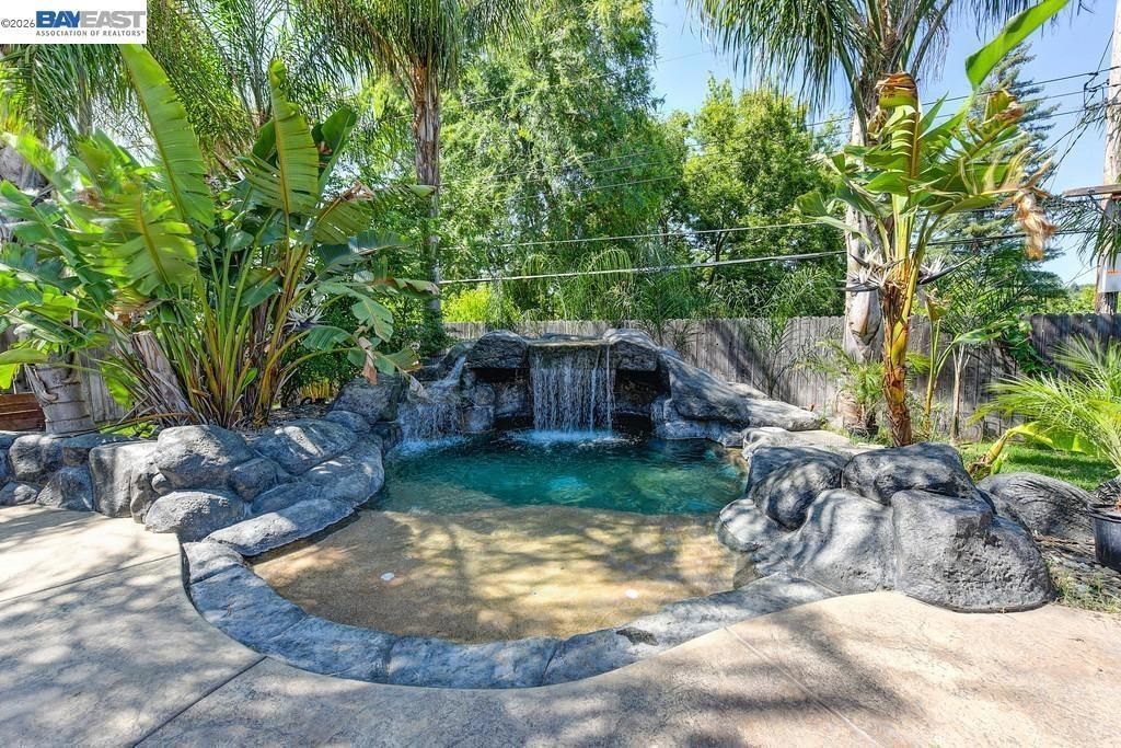 8545 Hilton Way, Fair Oaks