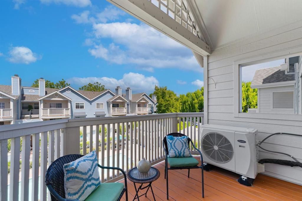 609 Arcadia Terrace # 303, Sunnyvale