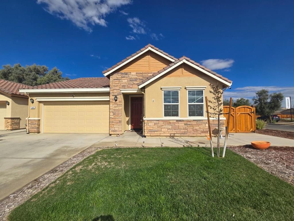 1948 Mastrangelo Street, Los Banos