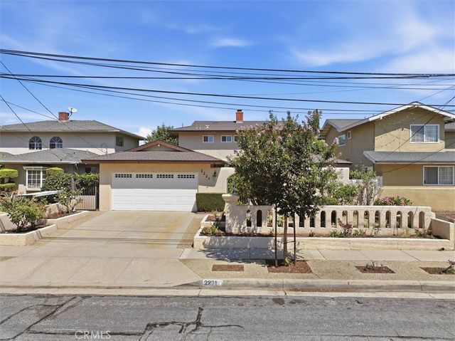 2221 W 239th Street, Torrance