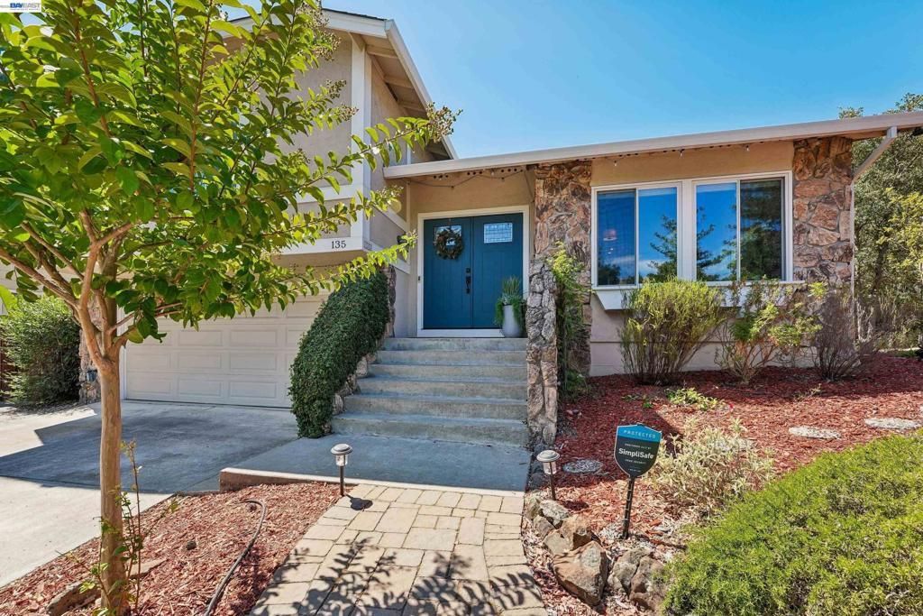 135 St. Germain Lane, Pleasant Hill