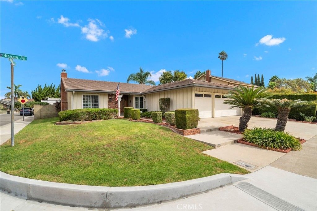 9735 Hibiscus Avenue, Fountain Valley