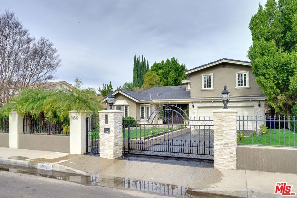 18519 Linnet Street, Los Angeles