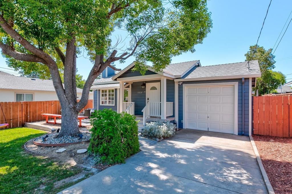 1018 Hazel Avenue, Campbell