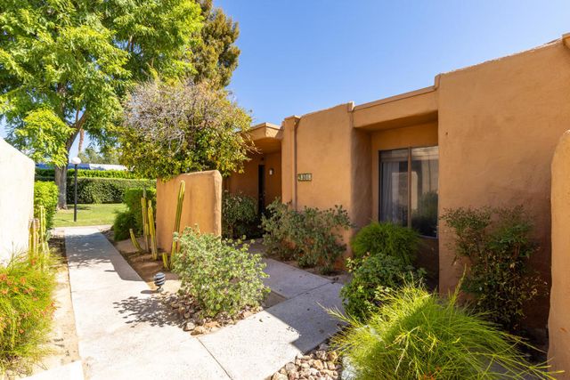 4890 N Winners Circle # B, Palm Springs