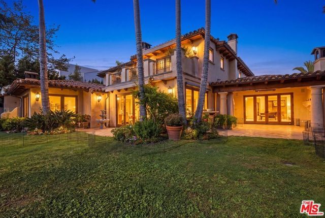 1617 Tower Grove Drive, Los Angeles