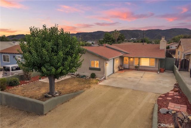 24843 1st Avenue, Murrieta