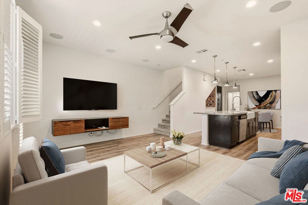 2479 S Tapestry Way, Anaheim