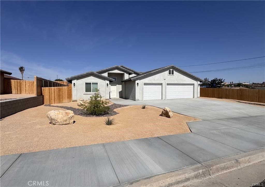1220 Savanna Drive, Barstow