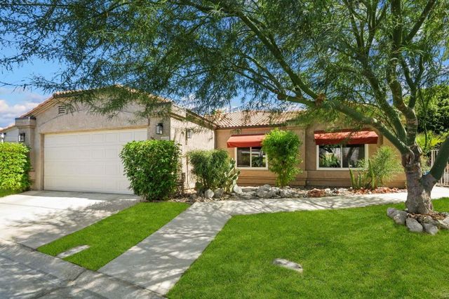 48115 Via Hermosa, La Quinta