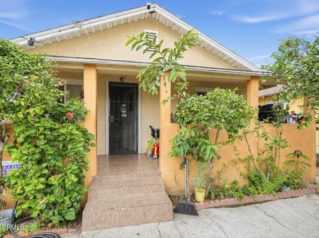 141 S Hayes Avenue, Oxnard