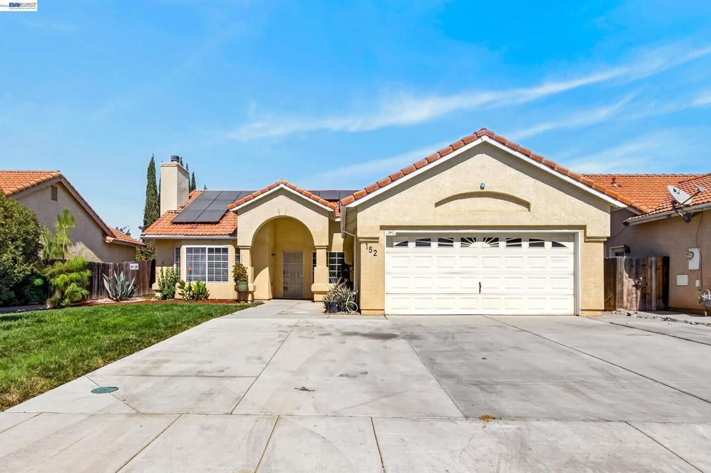 152 Chardonnay Street, Los Banos