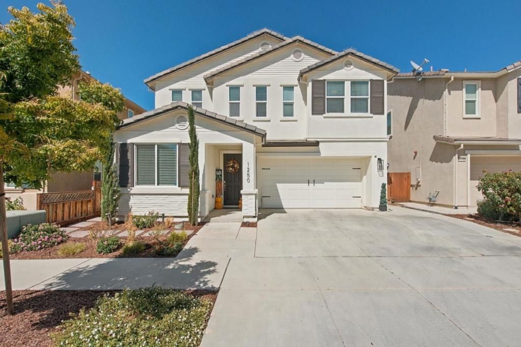1250 Marille Lane, Hollister