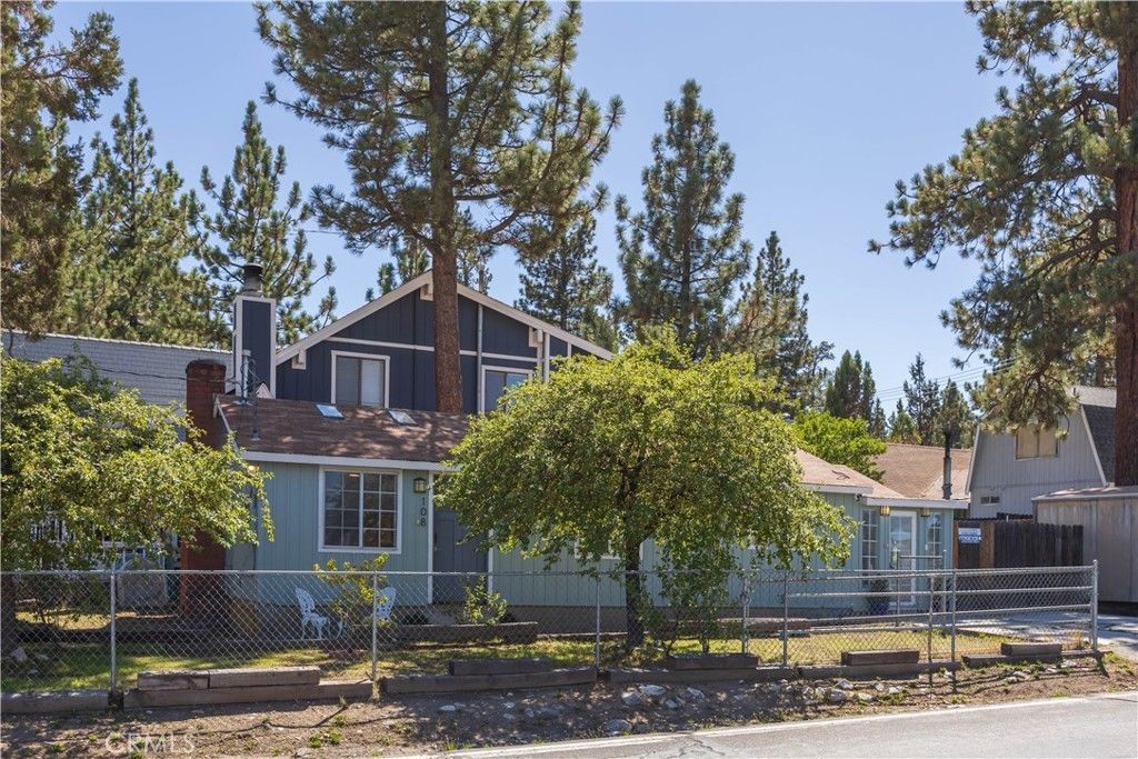 108 Cedar Lane, Sugarloaf