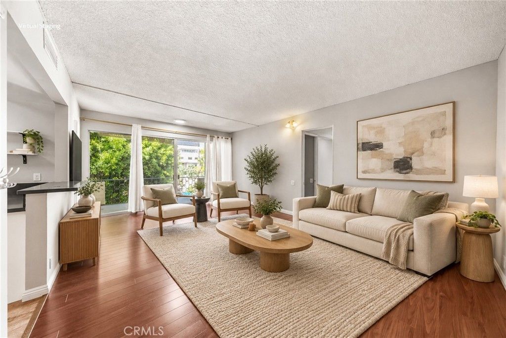 985 E California # 306, Pasadena