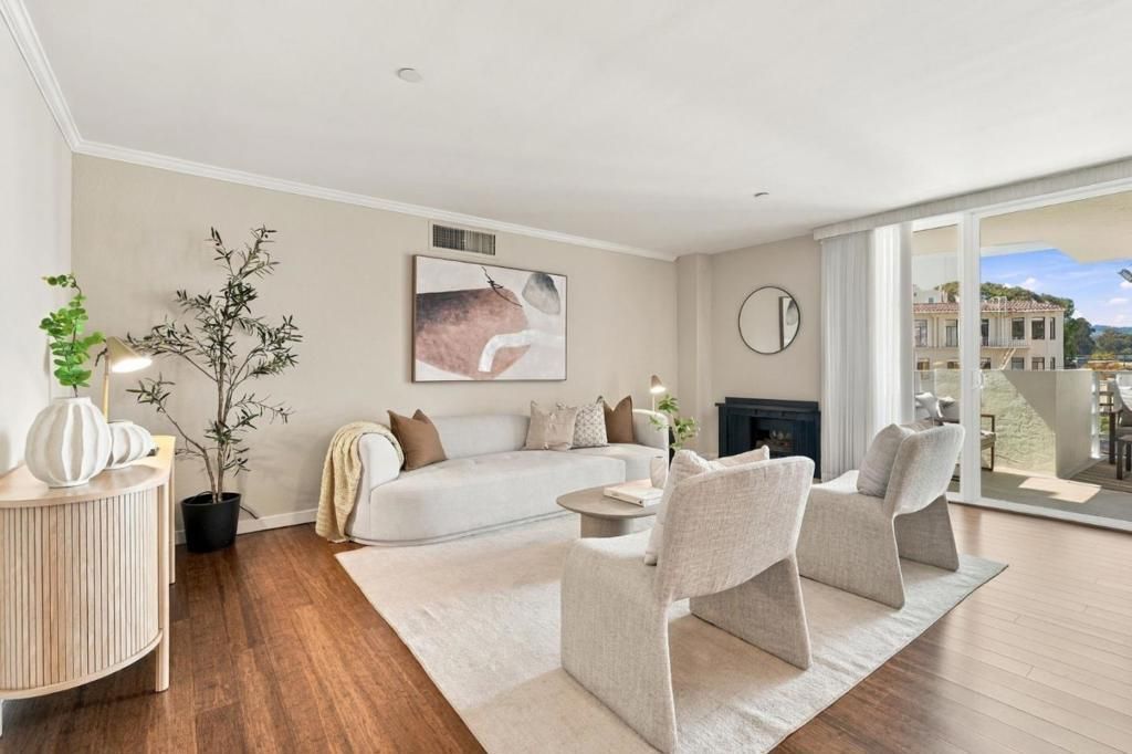 110 Park Road # 301, Burlingame
