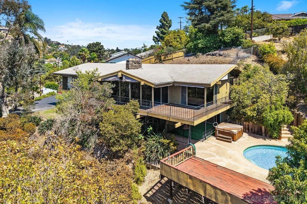 9827 Edgar Pl, La Mesa