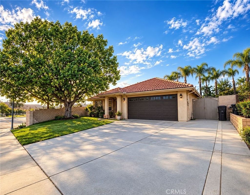5504 N Mountain, San Bernardino