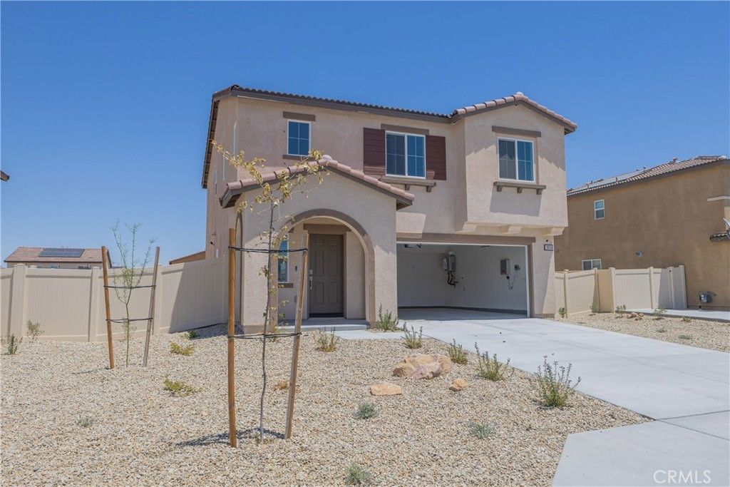 10156 Colten Ridge, Adelanto