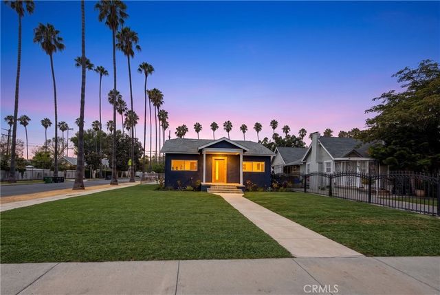 4933 7th, Los Angeles
