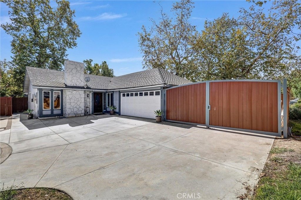 22602 Cottonwood Circle, Lake Forest