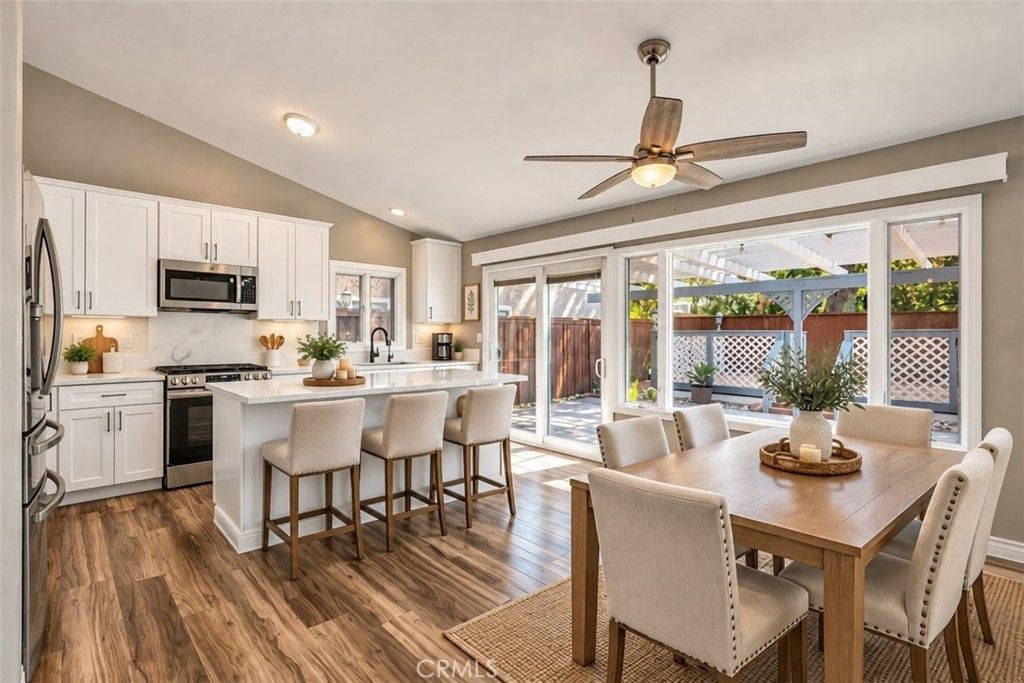 22602 Cottonwood Circle, Lake Forest