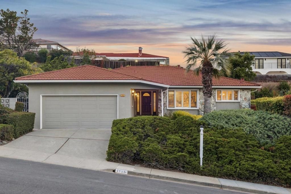 1252 Lake Street, Millbrae