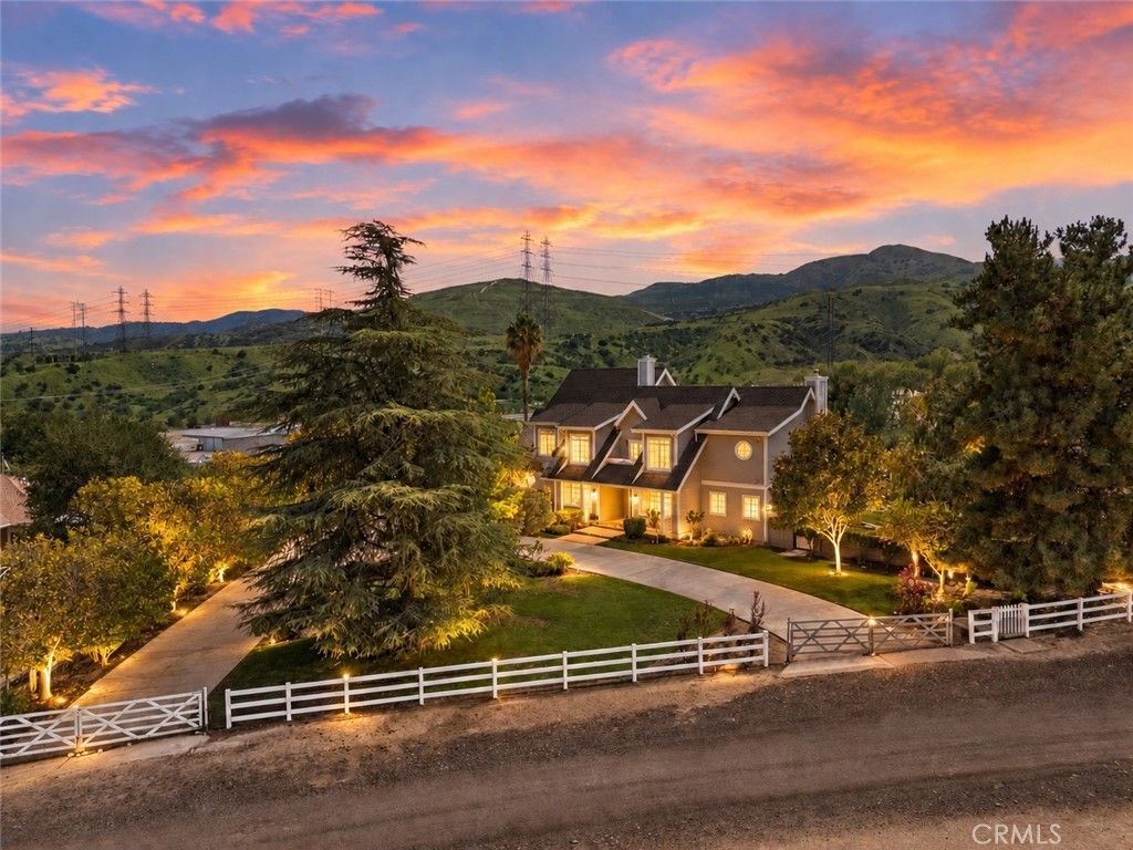 26983 Pilgrim Road, Redlands