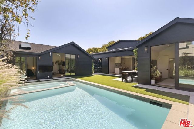 3132 Purdue Avenue, Los Angeles
