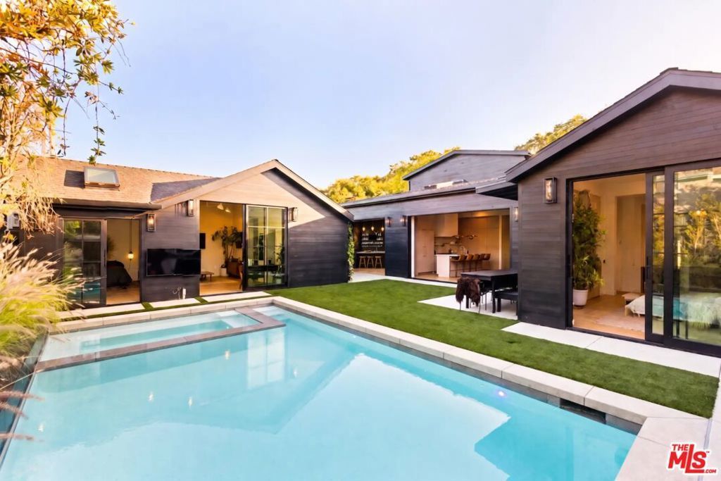 3132 Purdue Avenue, Los Angeles